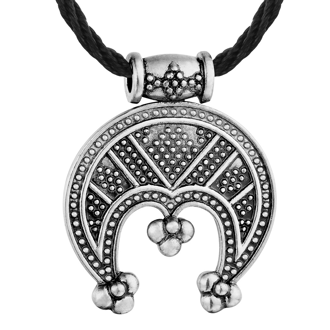 Cxwindx Vintage Tricorn Lunula is female protective Amulet Necklace