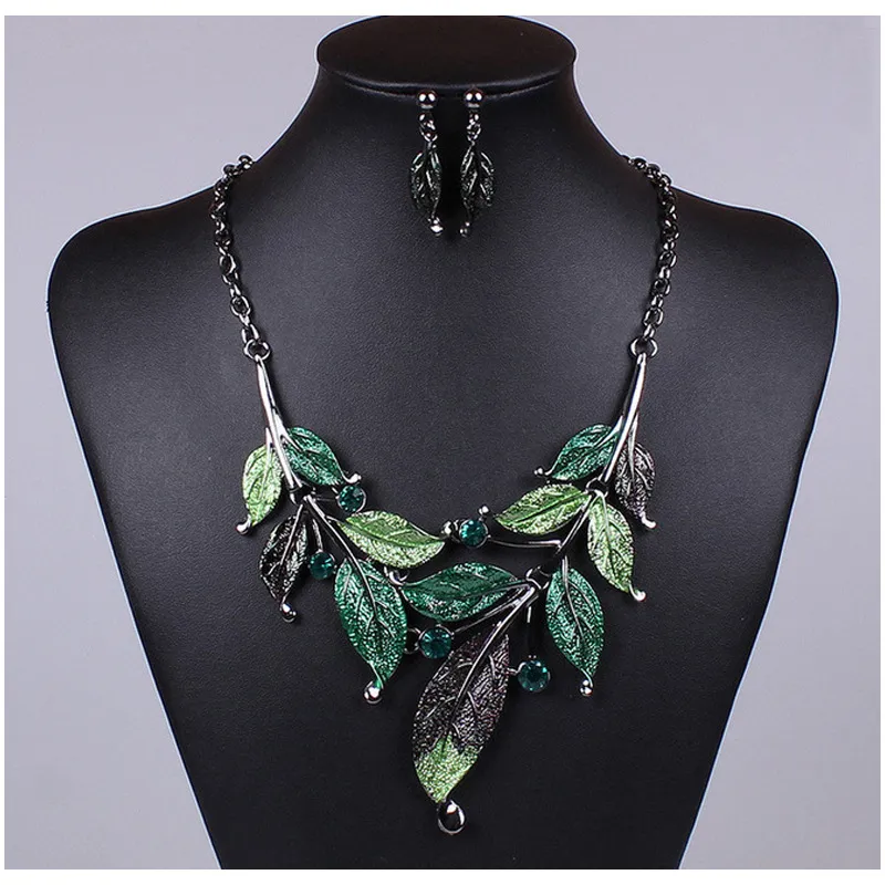 Europe and the United States big jewelry sets, color leaves, short clavicle necklace, bridal dress, female fashion accessories - Green