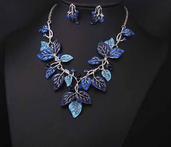 Europe and the United States big jewelry sets, color leaves, short clavicle necklace, bridal dress, female fashion accessories wholesale — foto 5