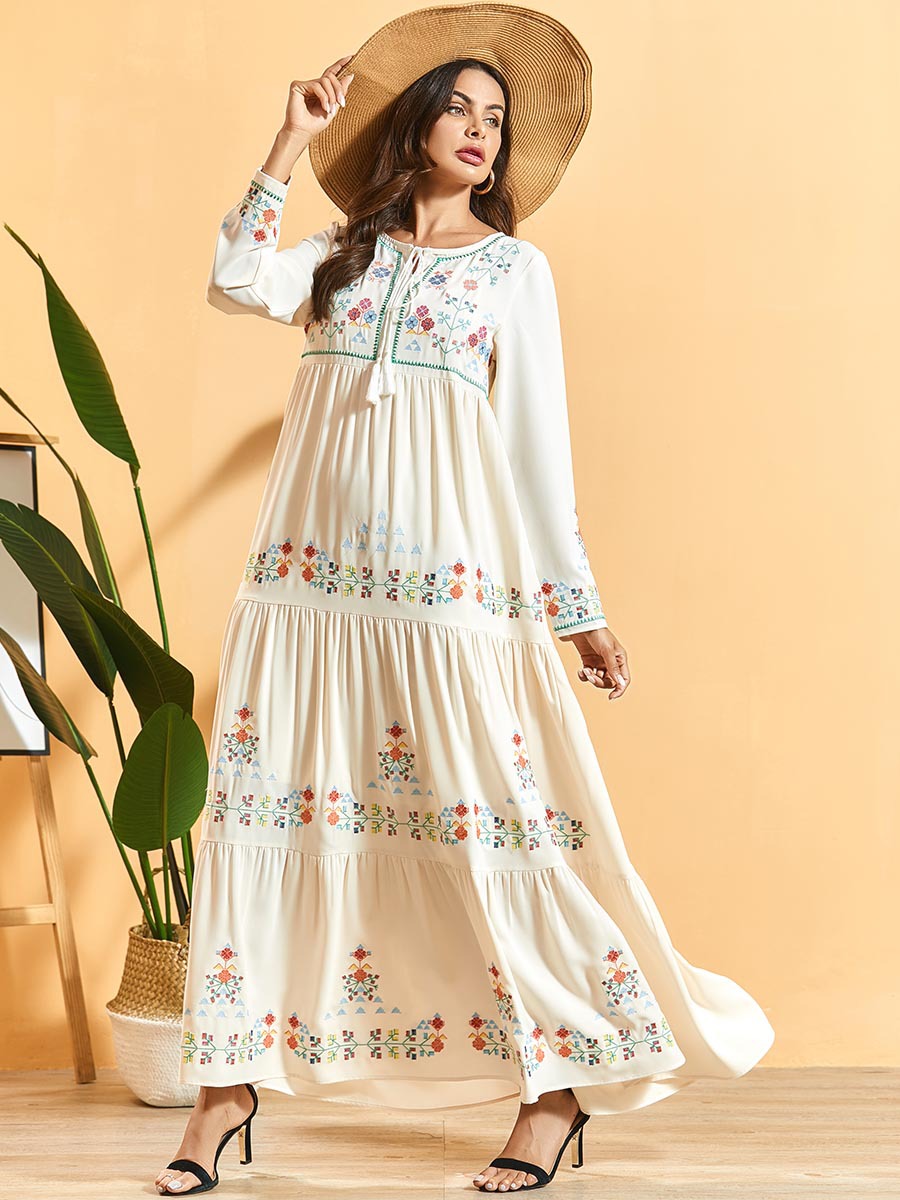 Long-sleeved Embroidered Pleated Fashion Dress