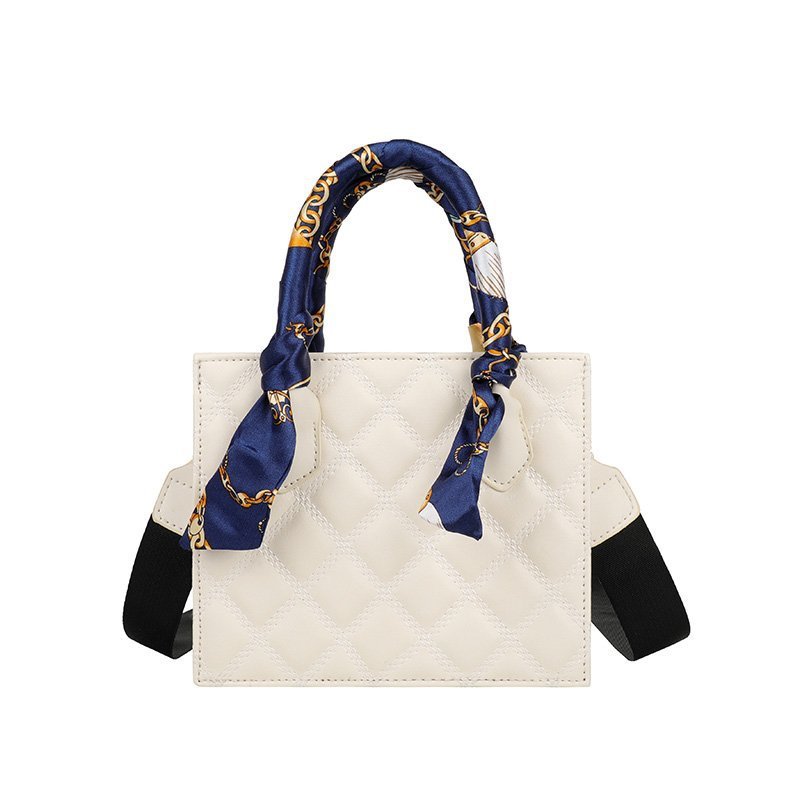 Fashion Lingge Ladies Small Bag New Trendy Fashion One-Shoulder Messenger Bag Foreign Style Portable Small Square Bag