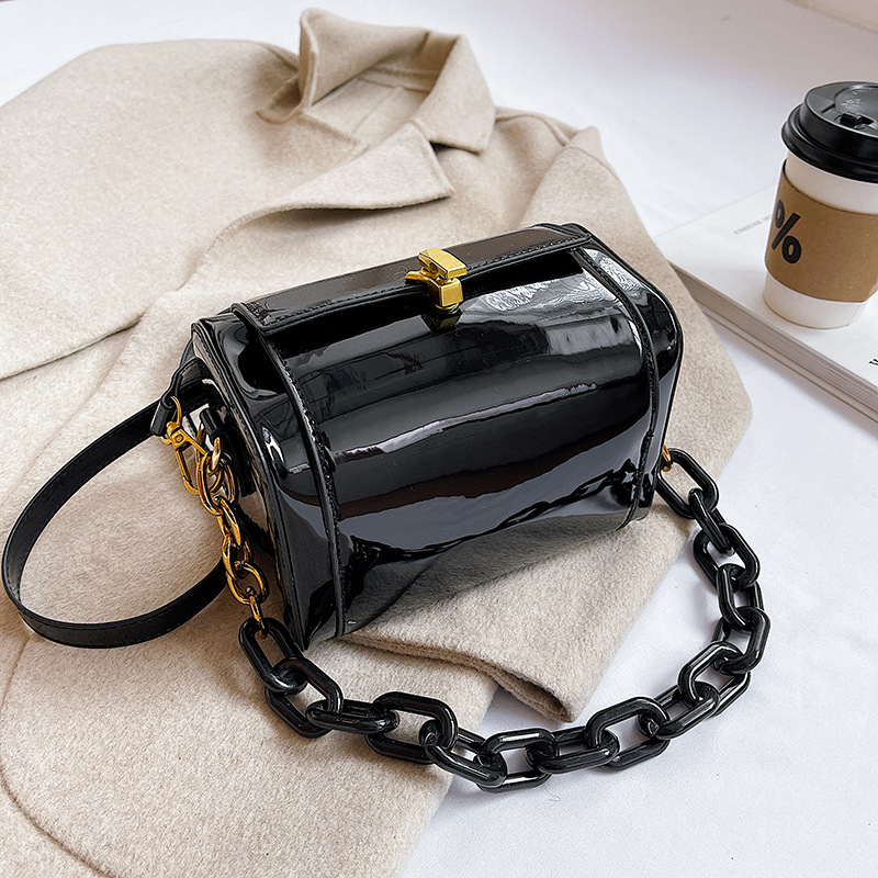 New Trendy Texture Glossy Small Bag Female Bag Fashion Popular Chain Box Bag Female Bag Shoulder Messenger Bag Black - Shop at LoveMi