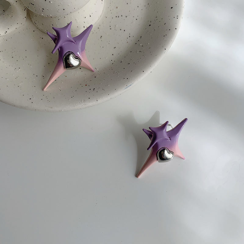 Three-Dimensional Overlapping Stars Love Earrings