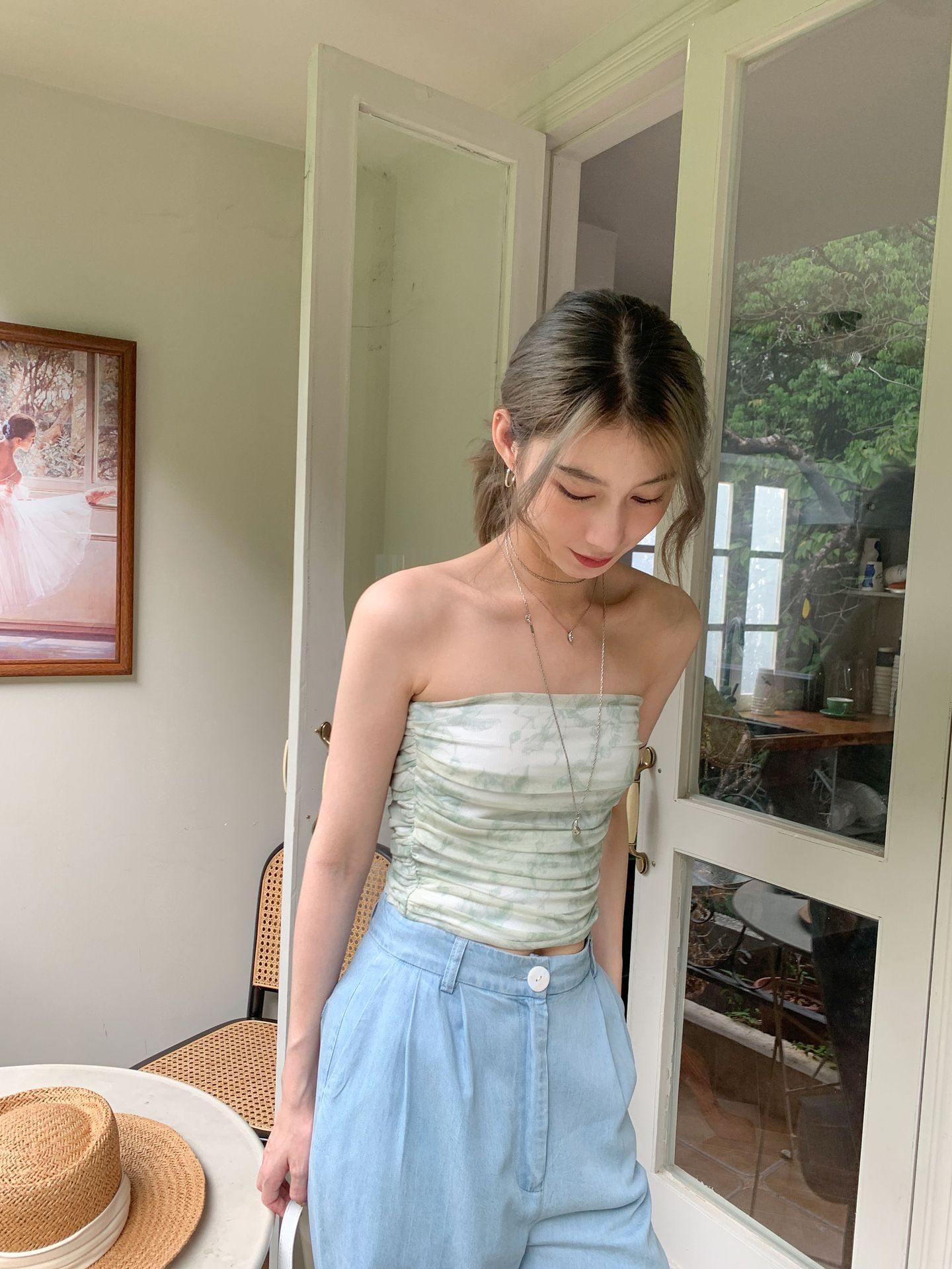 Women's Small Tube Top Sleeveless Top