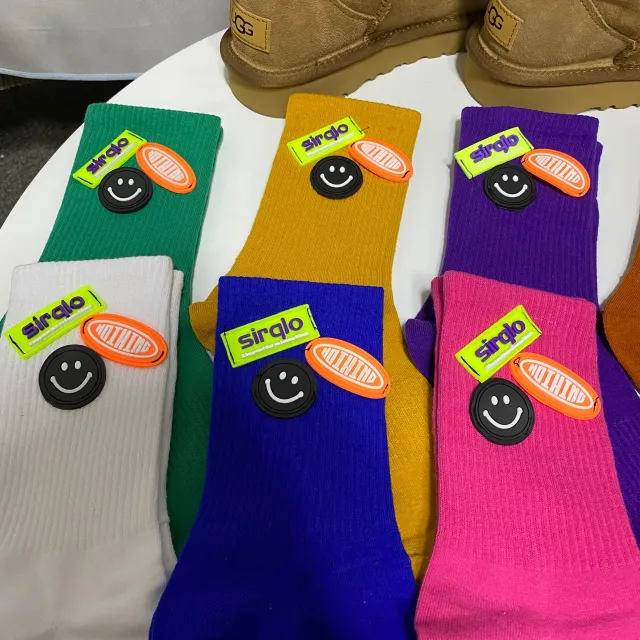 Three Standard SmileyFace Women's Socks Fast Hand ShakeNet CelebritySame Style SocksEuropean Women's Socks White - Shop at LoveMi