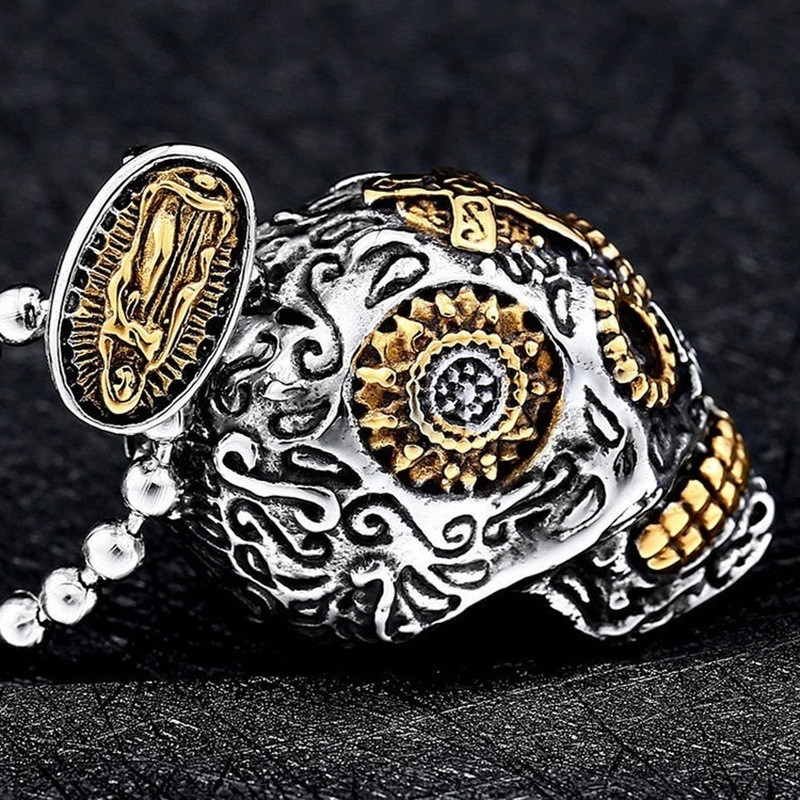 Dress Men's Personality Carved Virgin Skull Pendant