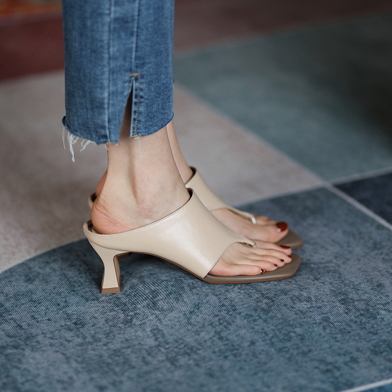 Solid Color Flip Flops Square Toe Sandals With Thick Heels