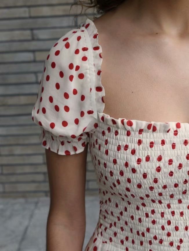 Retro Floral Puff Sleeve Square Neck Dress