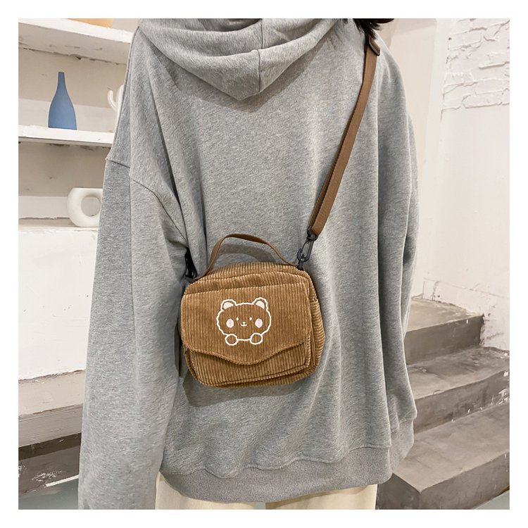 Cute And Cute Embroidered Bear Soft Girl Shoulder Bag Student Funny Small Bag
