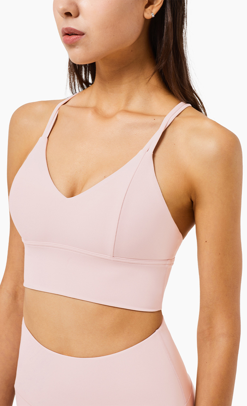 Title 5, Lulu Cross Back Yoga Bra