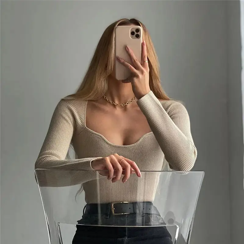 Women's European And American Style French Leaky Clavicle Top With Square Collar