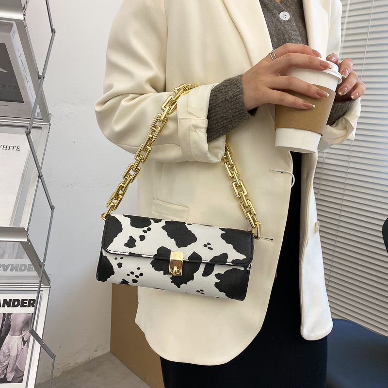 Timely Texture Small Bag Female Wild Trend Small Square Bag Texture Chain Single Shoulder Bag