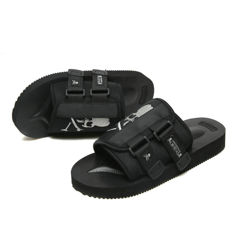 صنادل عصرية سميكة بخط واحد للمسة كاجوال