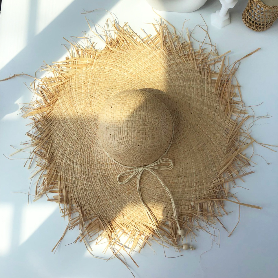 New Ins Summer Seaside Holiday Handmade Straw Hat Oversized Sunscreen Beach Travel Ladies Raw-edge Straw Hat