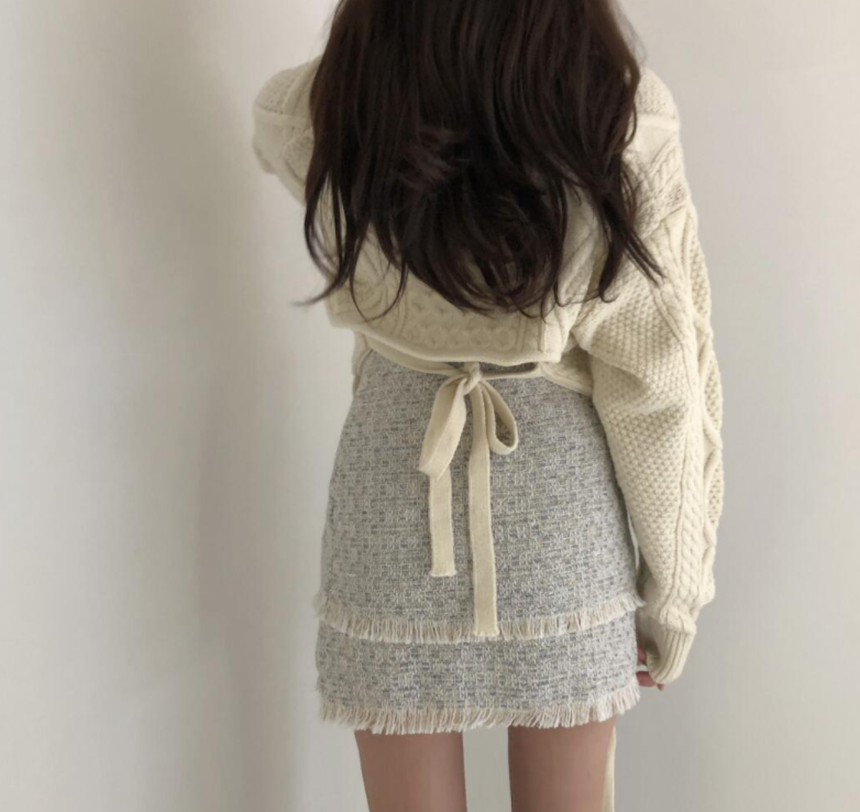 Title 1, Vintage Linen Pattern Back Knit Sweater and Fri...