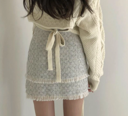 Vintage Linen Pattern Back Knit Sweater and Fringed Wool Skirt Suit