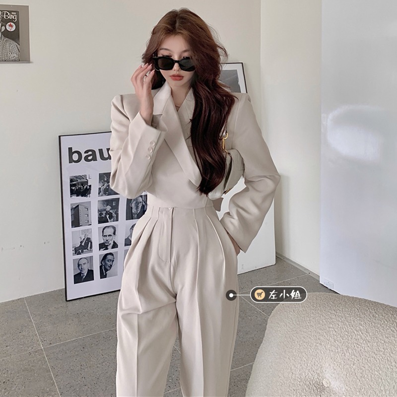Cool Girl Female Spring And Autumn Design Sense Cream Short Small Suit Jacket Pants