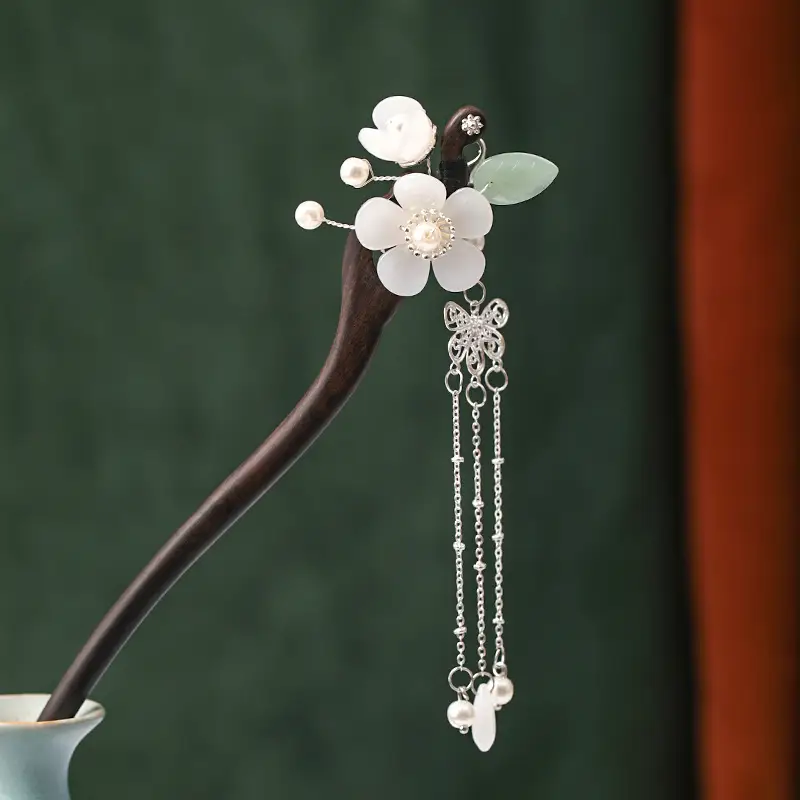 Antique Hair Ornaments Small Fresh Retro Wood Hairpin Classical Court Step Shake Chinese Style Hanfu