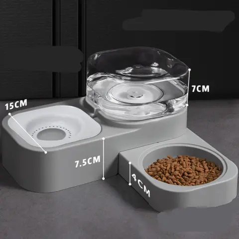 Water Dispenser Is Mobile and Unplugged Automatic Feeder