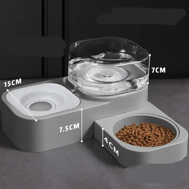 Water Dispenser Is Mobile and Unplugged Automatic Feeder