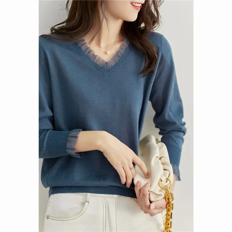 Knitted Top With Mesh Stitching Collar With Wood Ears