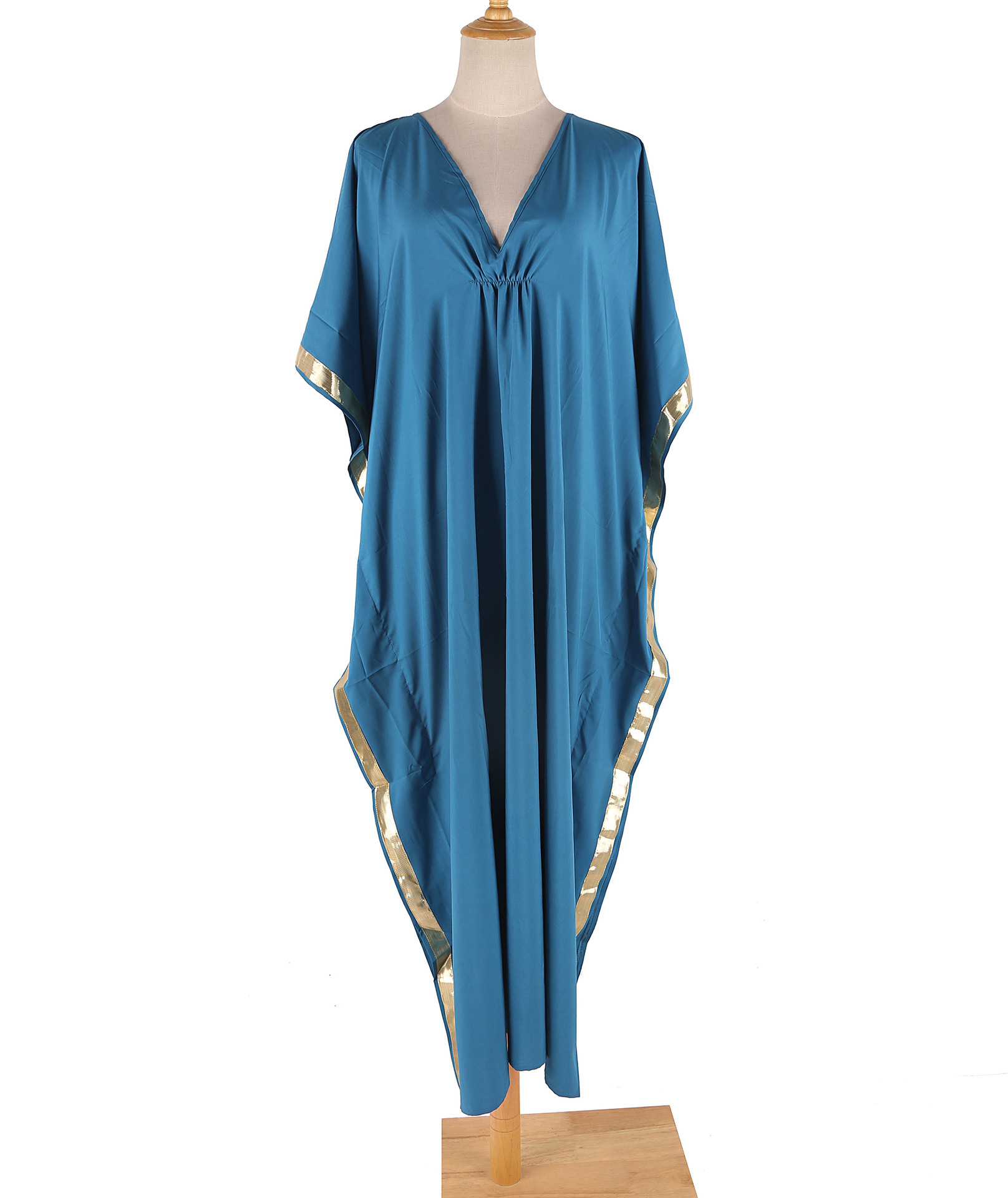 Title 4, Phnom Penh Holiday Robe Smock – Lightweight and...