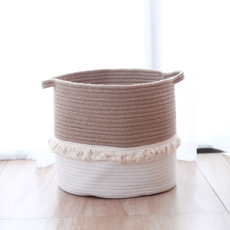 Tassel jute storage basket