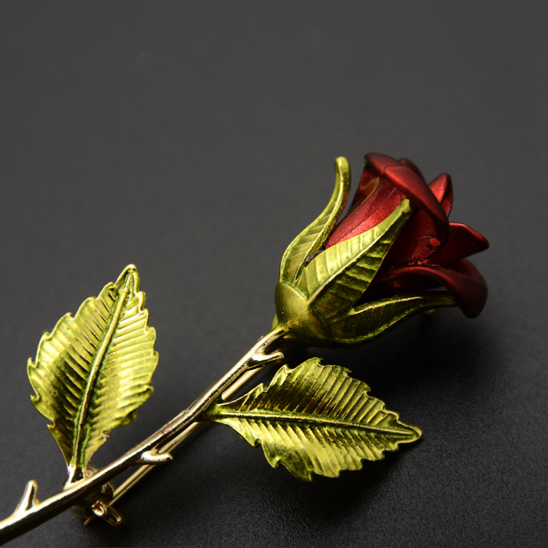 Brooch High-end Women Luxury Pearl Rhinestone Bee Rose Corsage Sweater Pin Ins Trendy Personality Accessories — foto 2