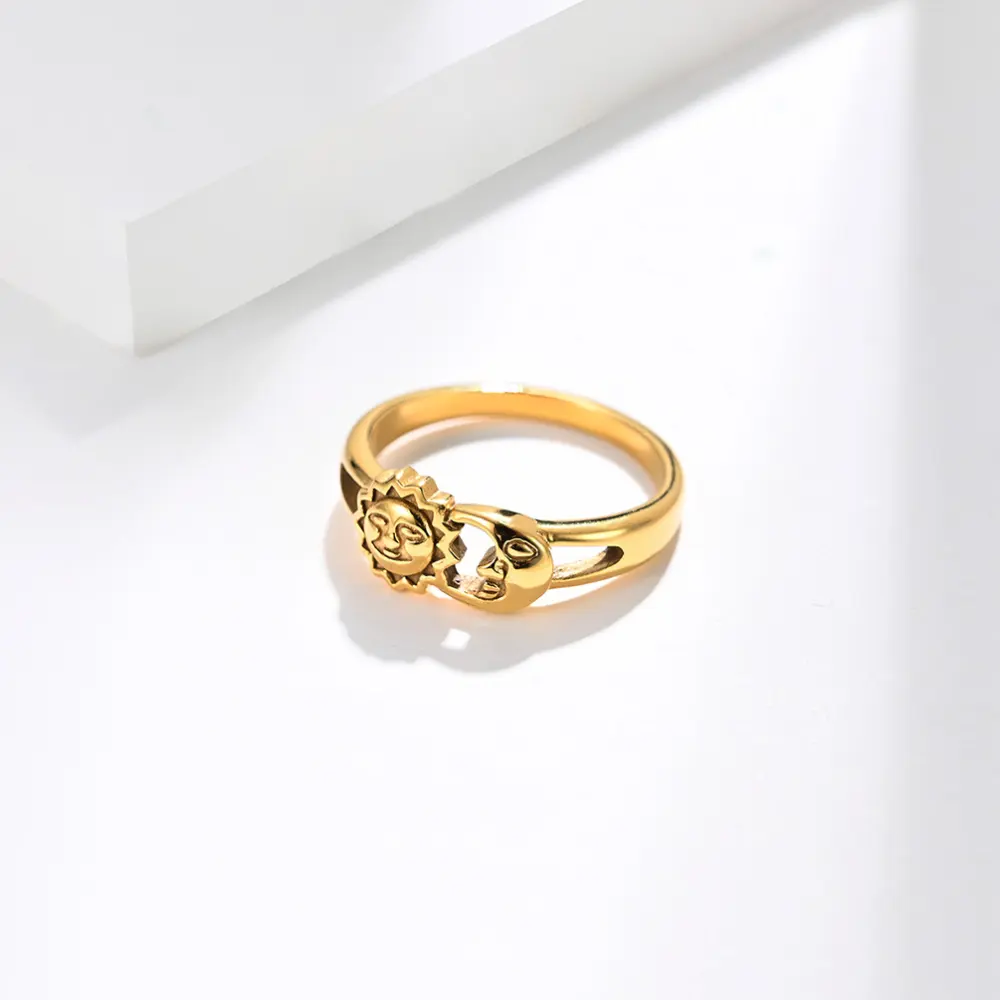 Unisex Men Women Rings Moon Sun Design Stainless Steel