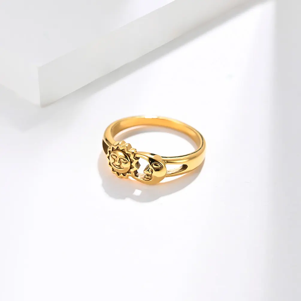 Unisex Men Women Rings Moon Sun Design