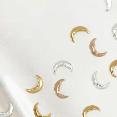 Nail Art Jewelry Gold and Silver Big Moon Art