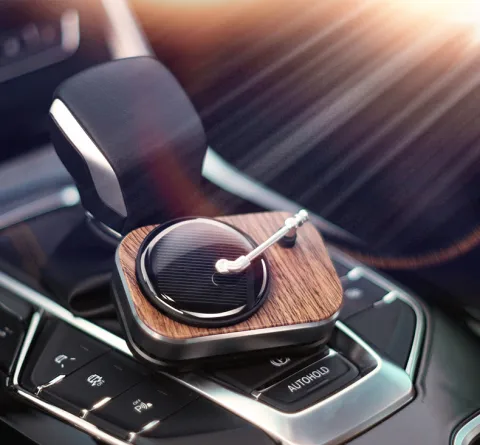 New Creative Solar Energy Record Player Rotating Perfume Car