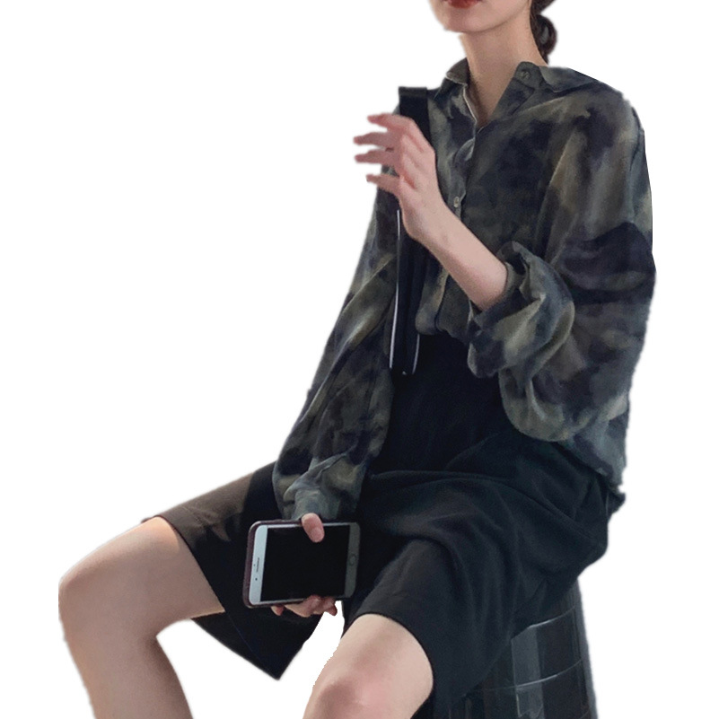 Fashion Women's Ink Printing Long-Sleeved Shirt
