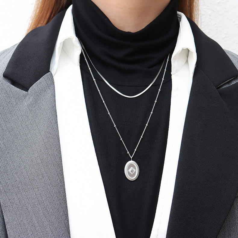 Layered Blade Chain Beaded Chain Oval Pozi Pendant Stacked Necklace