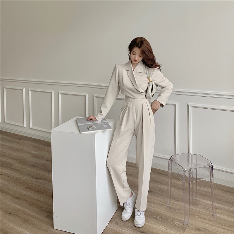 Cool Girl Super Sassy Small Suit Spring Design Sense Cream Color Pants