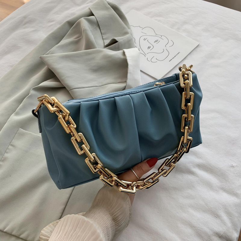 Title 4, One-Shoulder Solid Color Chain Bag Clutch Envel...