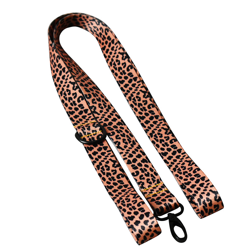 Leopard dog leash