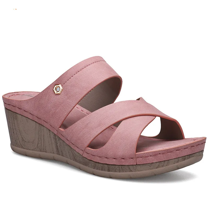 Casual And Comfortable European And American Large Size Slope Heel Slippers Women - Pink