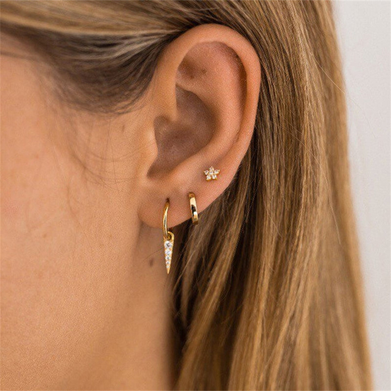 Geometric Personality Minimalist Diamond-Studded Yangtze River Delta Silver Earrings Earrings