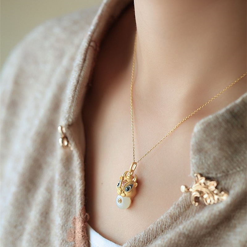 Hetian Jade Safe Buckle Bull Head Pendant Ancient Silver Gold Inlaid Jade Natural Pendant Clavicle Necklace
