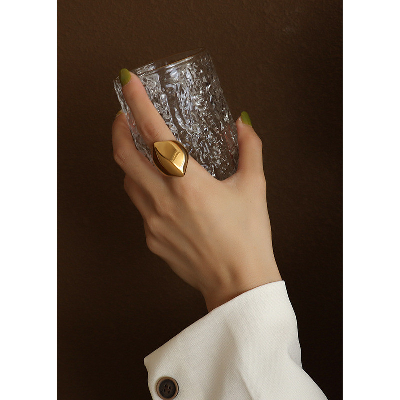 Heavy Craftsmanship Personality Shaped Geometric Ring