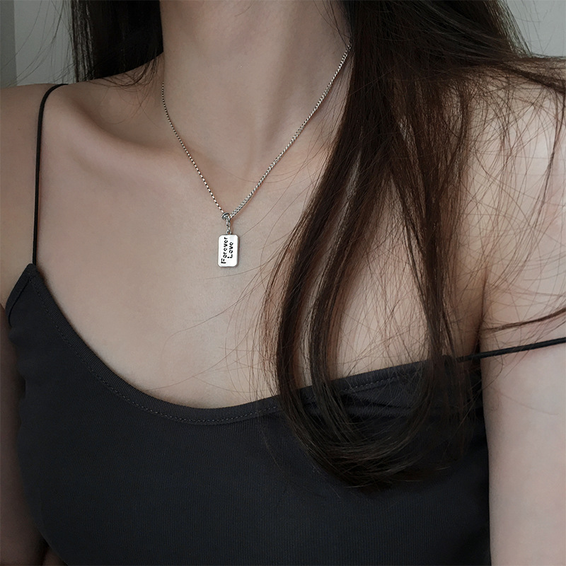 Black Square Brand Letter Necklace Light Luxury Niche Clavicle Chain Female Temperament Retro Simple Jewelry