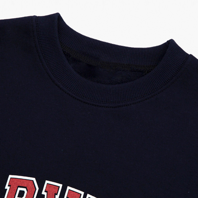 Title 2, Einfaches Pullover-Baseballshirt mit Buchstaben...