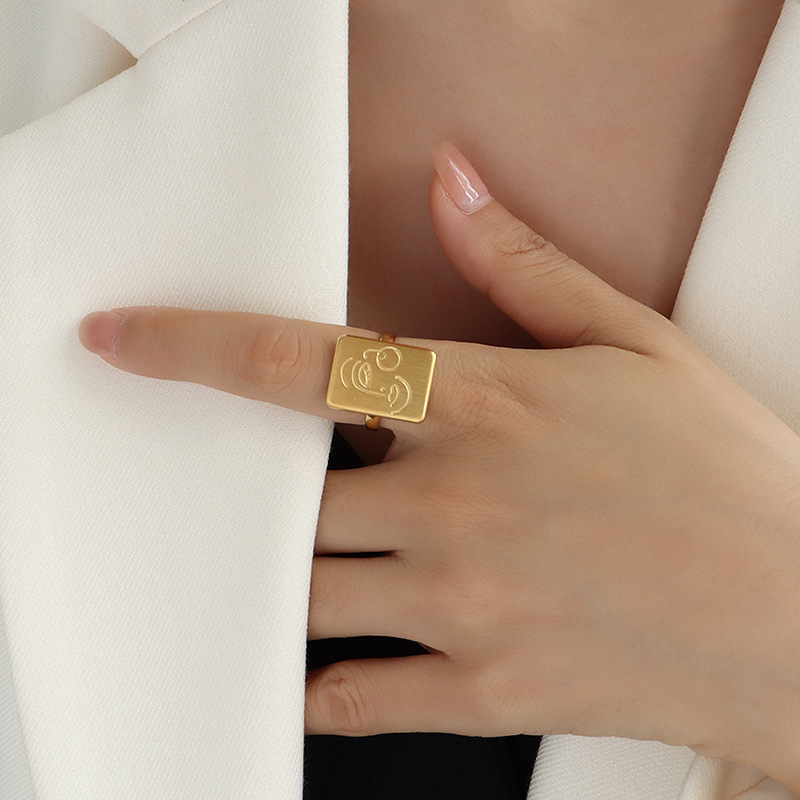 European And American Retro Face Geometric Square Ring Does Not Fade Titanium Steel Gold Ring