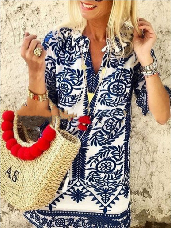 Women's Fashion Five Point Sleeve Printed V Neck Dress