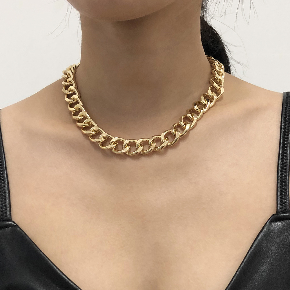 Punk Style Necklace  Thick Chain  Simple Retro Sweater Chain  Creative Geometric Clavicle Necklace