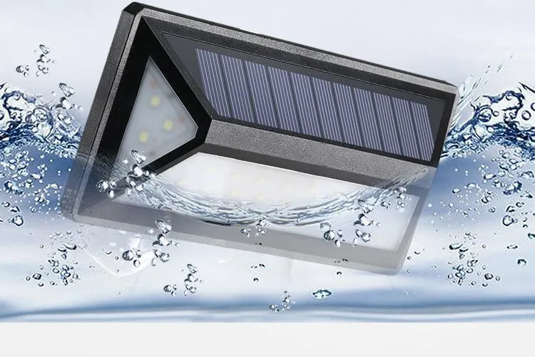 Solar wall light – image 5