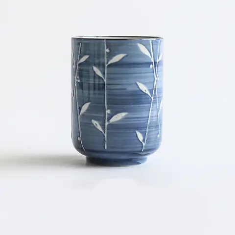 Japanese Style Handmade Painted Blue and White Porcelain Tea