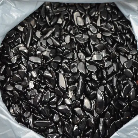 Natural Obsidian Crushed Stone