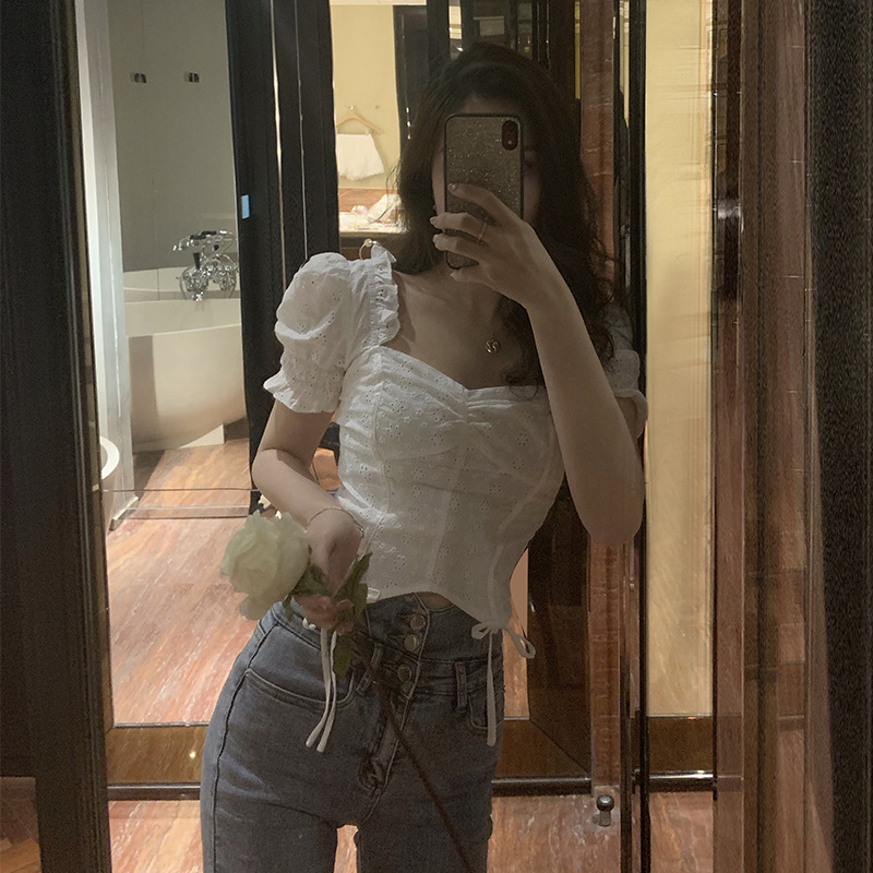  Summer New Korean Version Of The French Square Neck Bubble Short Sleeve Retro Fashion One-Shoulder White Short Blouse Women